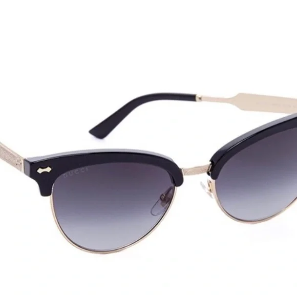 Authentic Gucci sunglasses with case - Picture 8 of 10